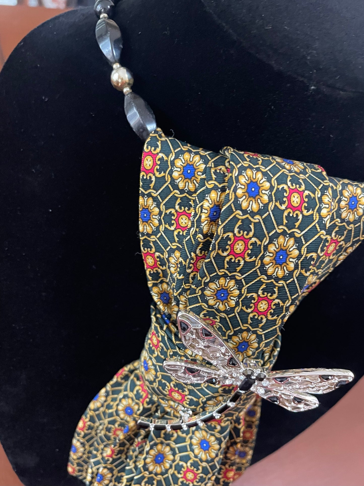 Dizzy Dragonfly Necktie Necklace