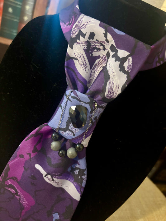 Plum Swirl Snap