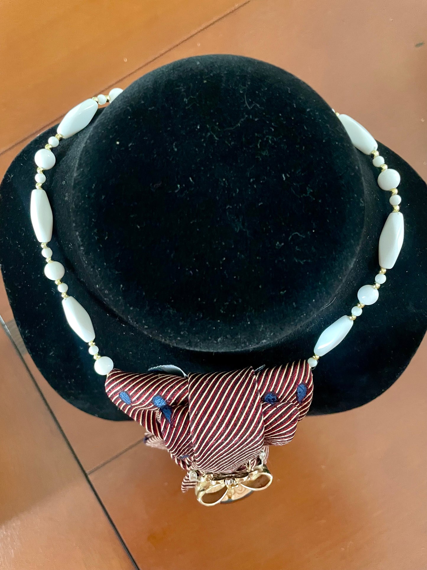 Queen of Hearts! Necktie Necklace
