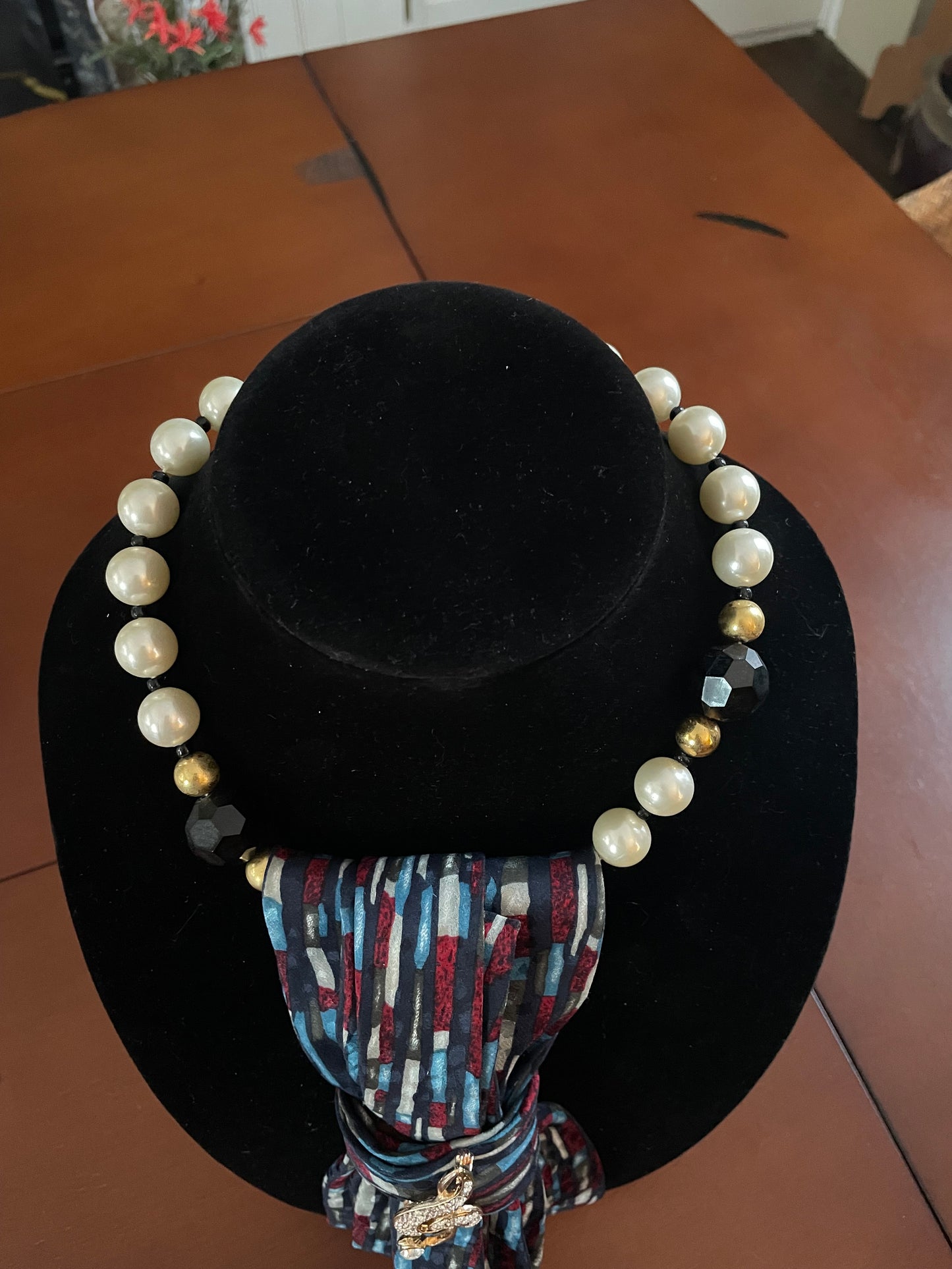 Music Lover’s Necktie Necklace