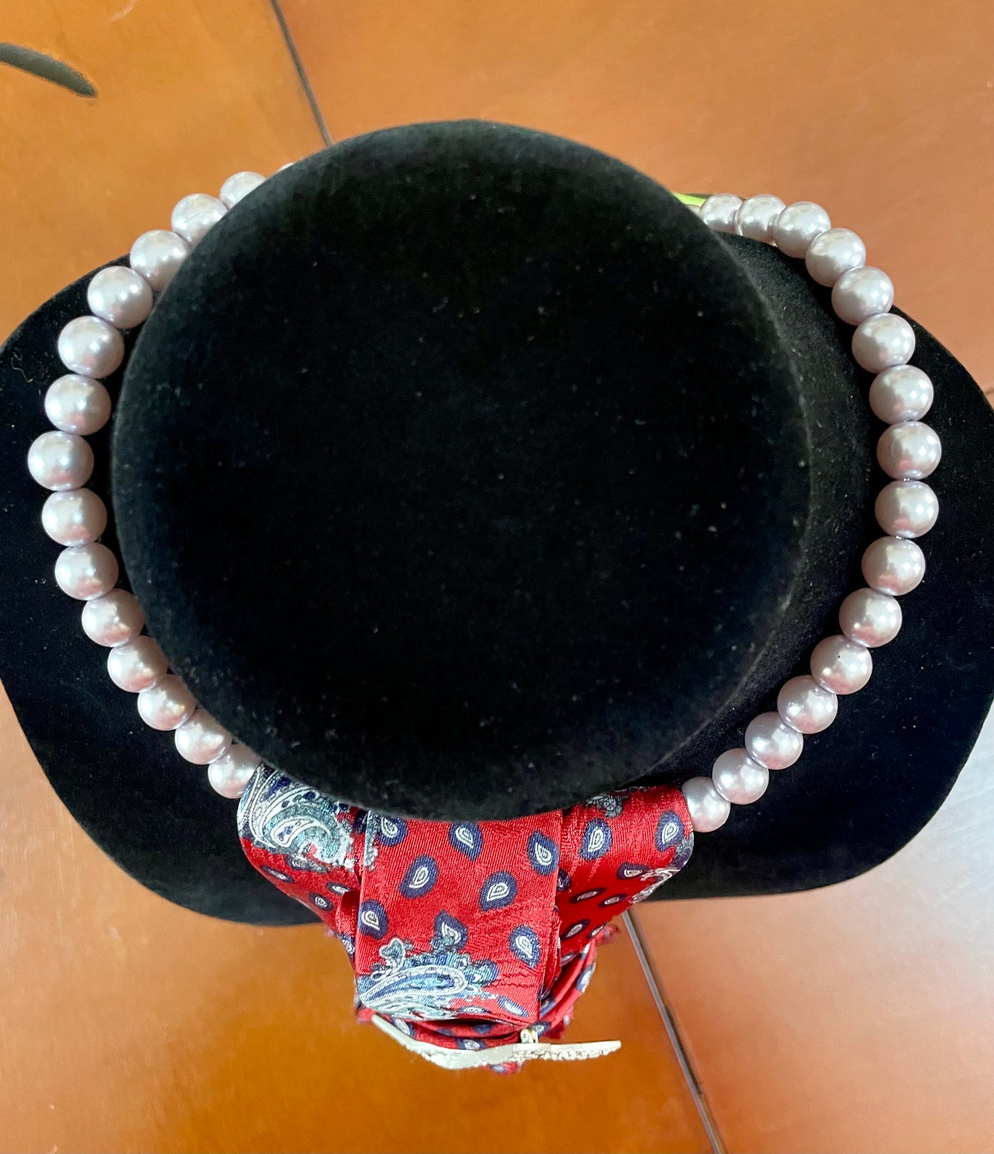 Hairstylist Stylin’ Necktie Necklace