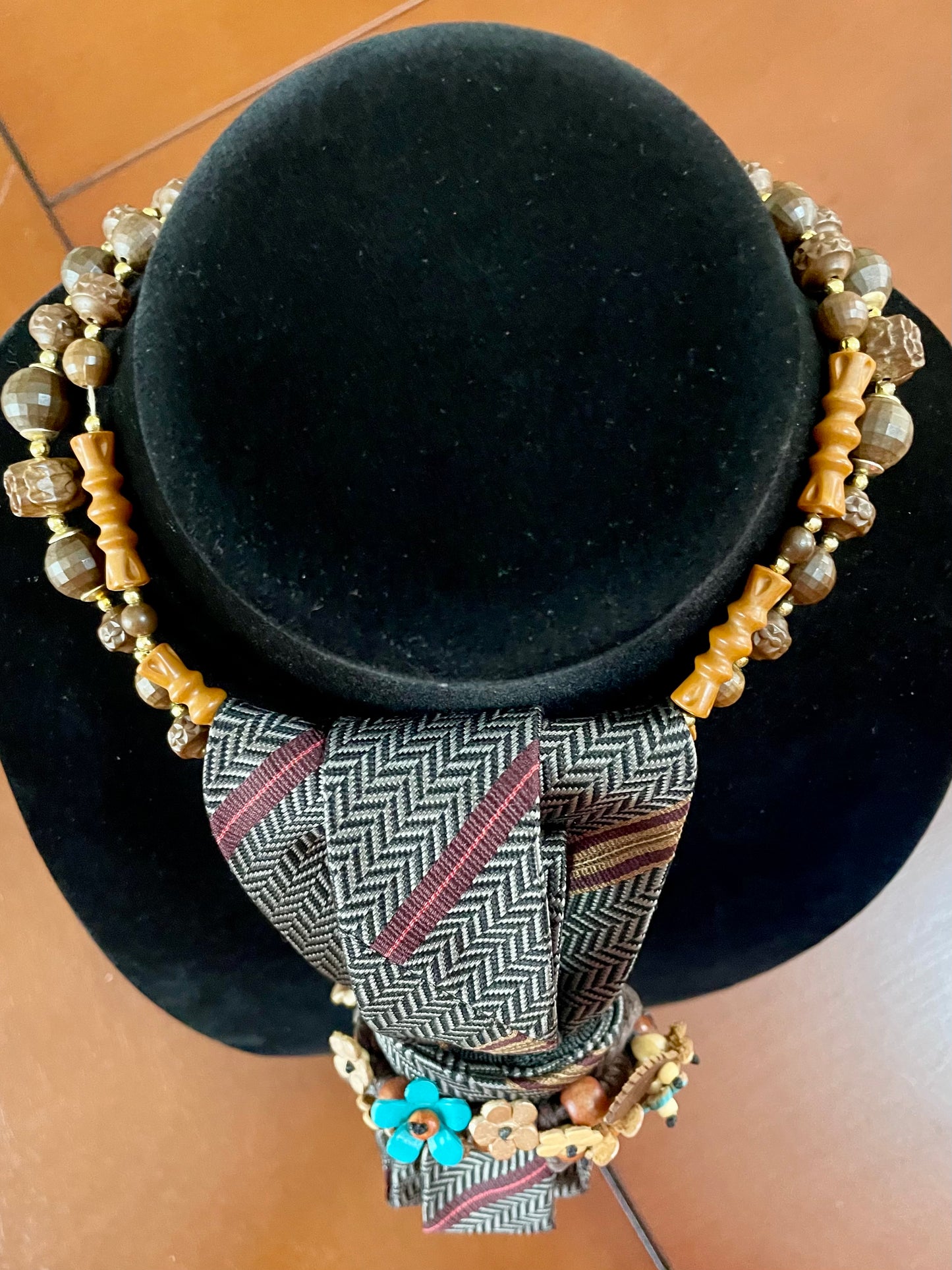 Natural Vintage Hippie Necktie Necklace