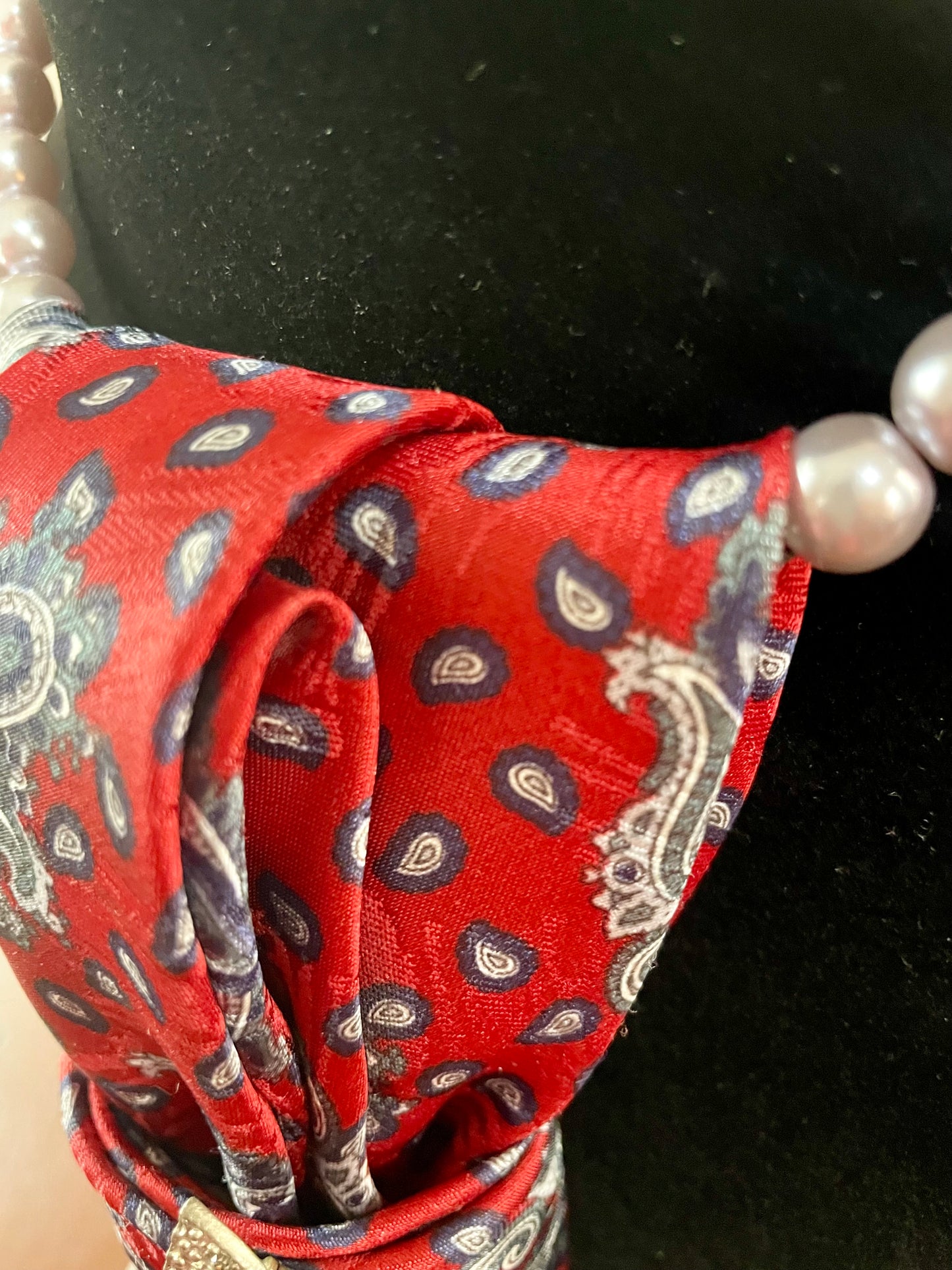Hairstylist Stylin’ Necktie Necklace