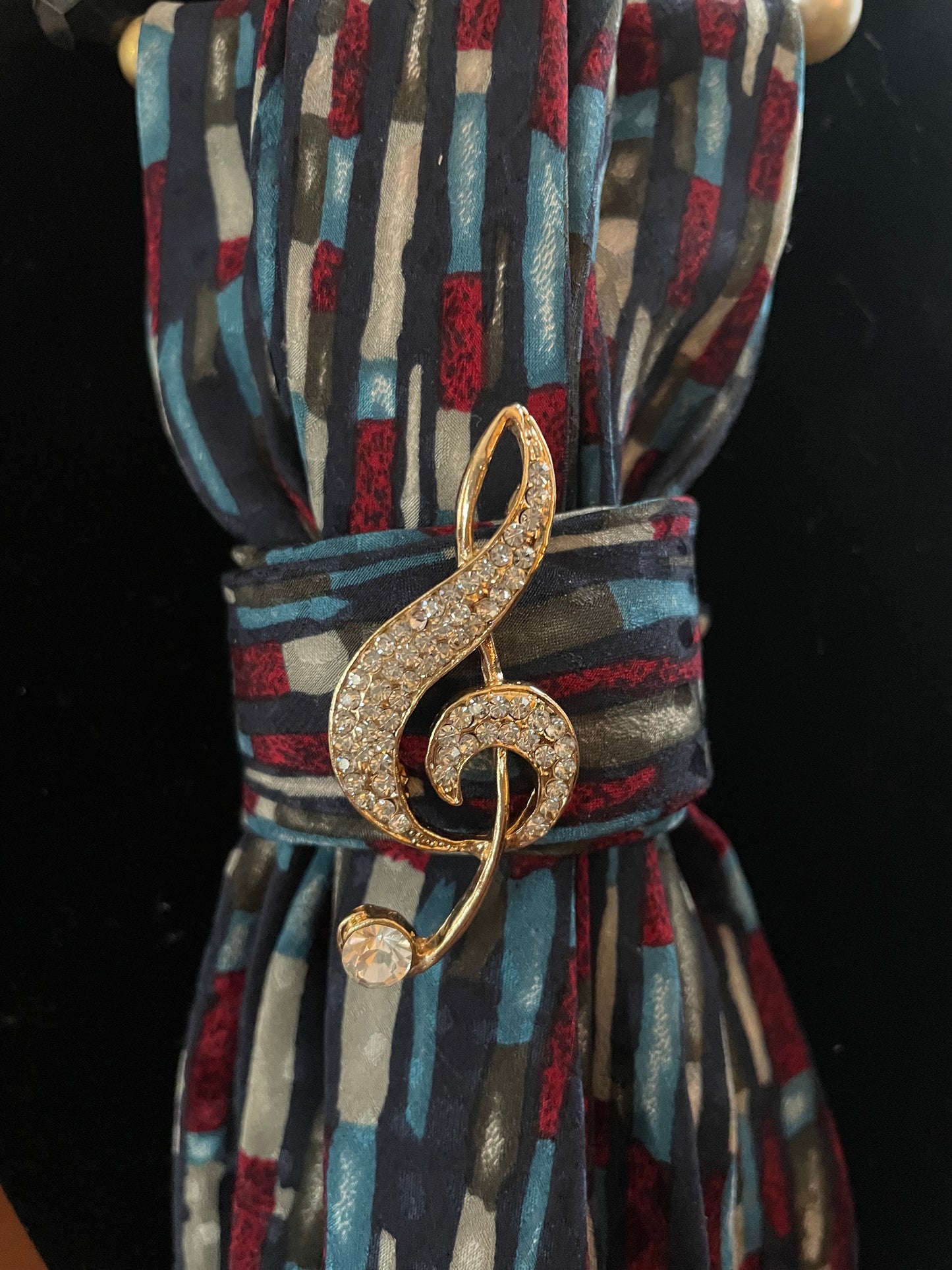 Music Lover’s Necktie Necklace
