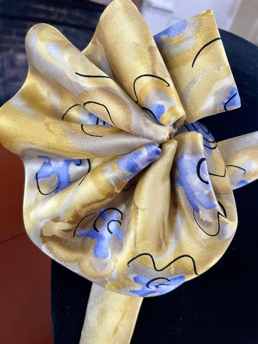 Mellow Yellow Poppies Ruffle