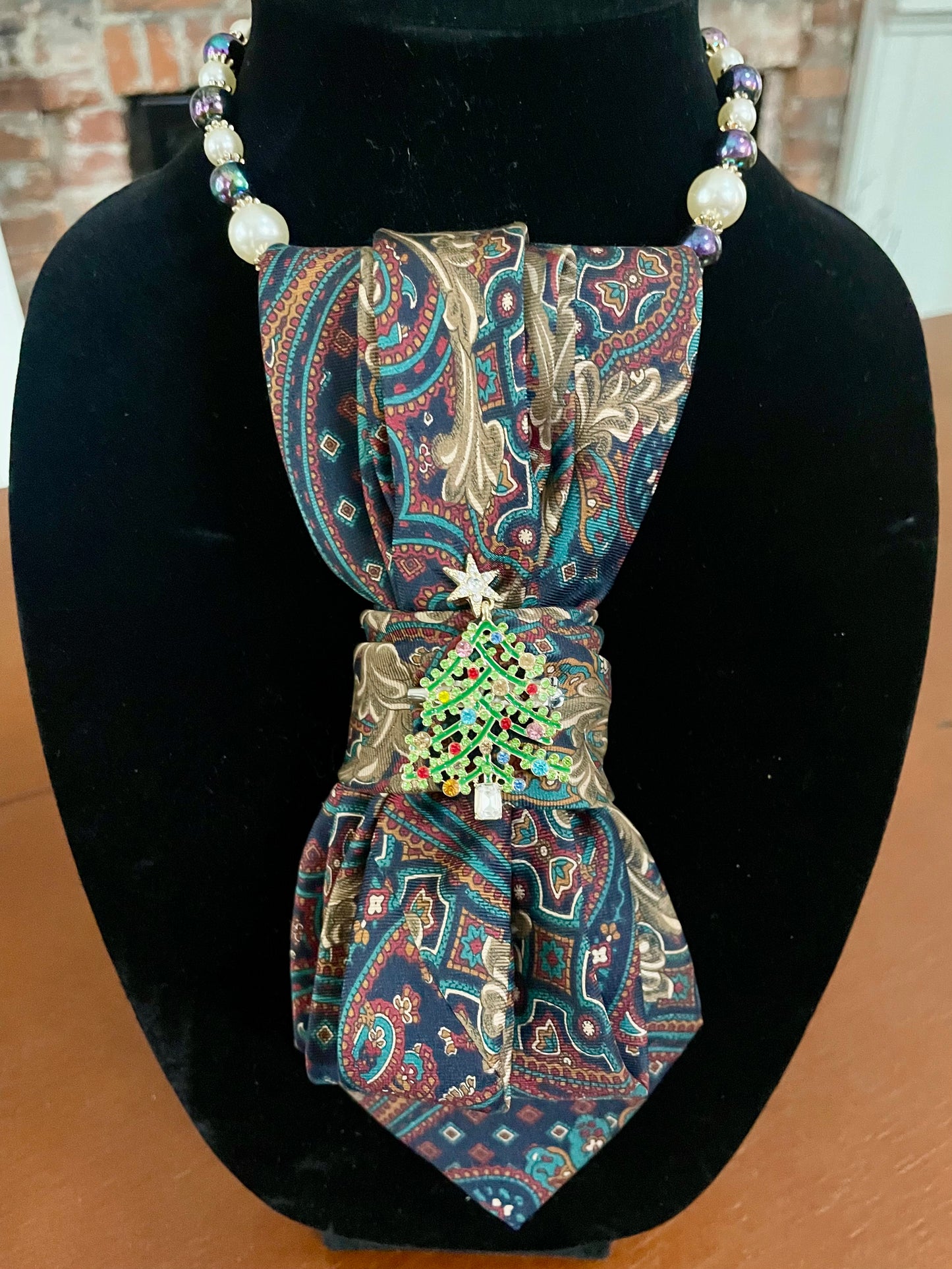 Tinsel Tree Necktie Necklace