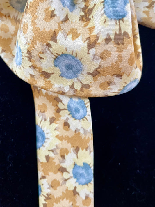 Yellow Bouquet Ruffle