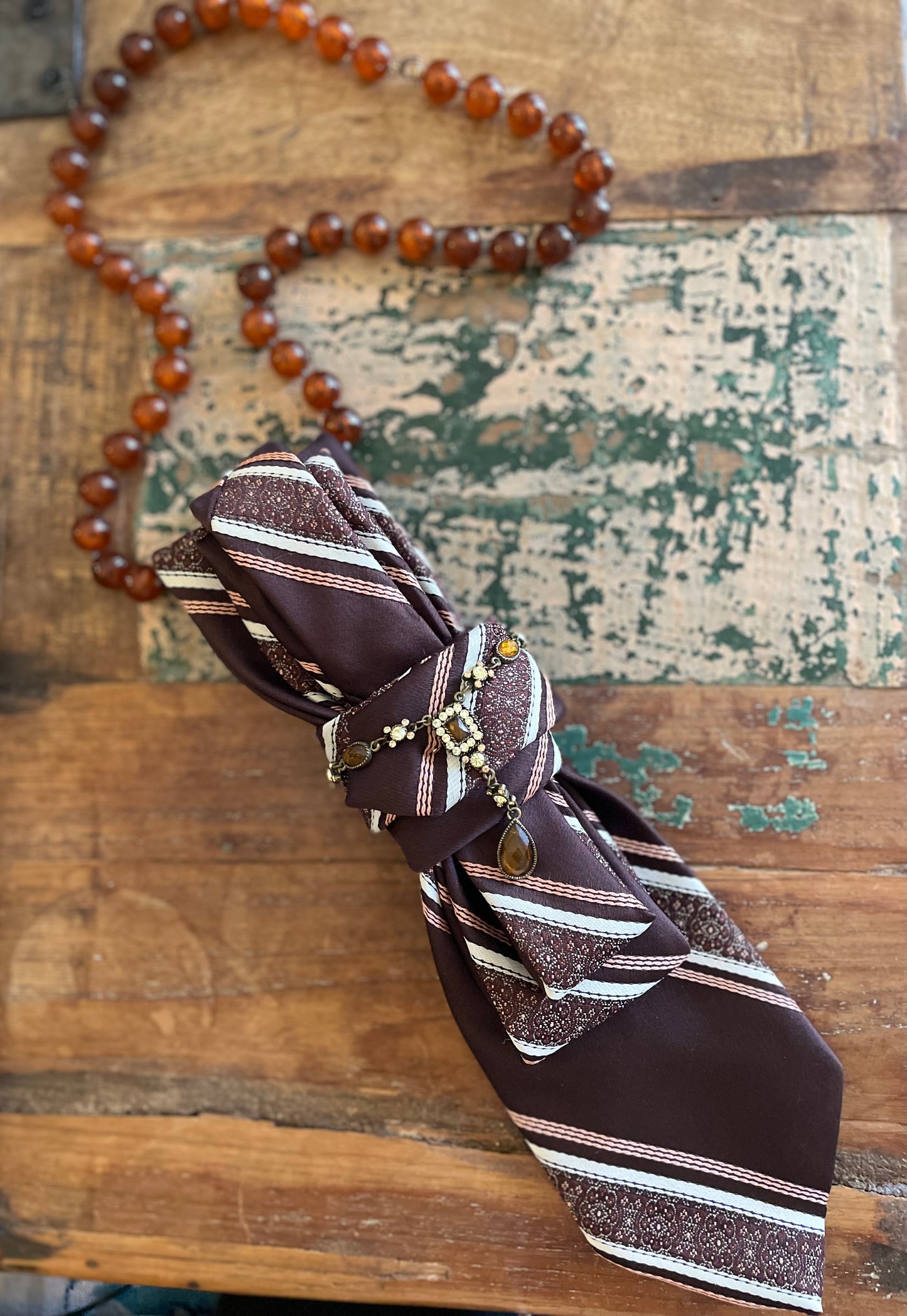 Retro Showstopper Necktie Necklace