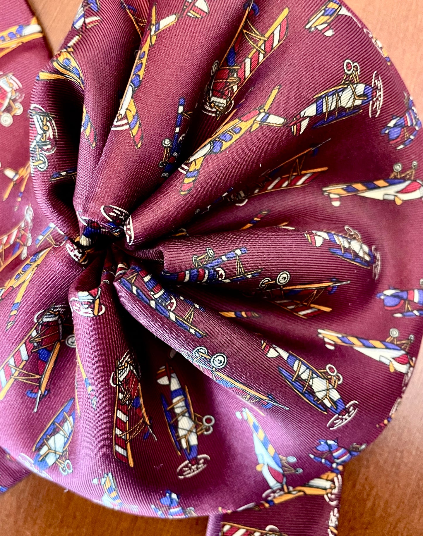 Airplane Ruffle
