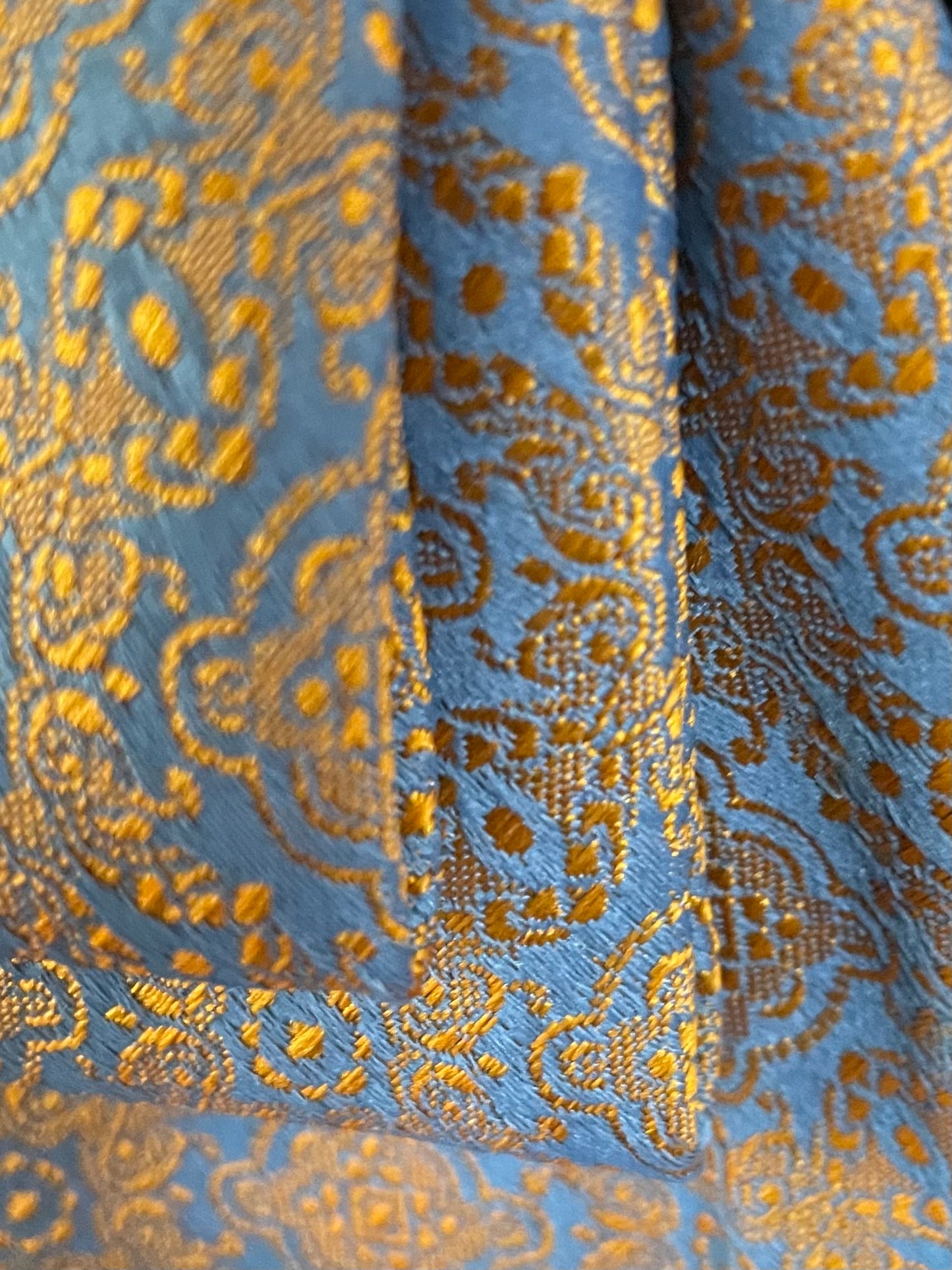 Icy Winter Wreath Necktie Necklace