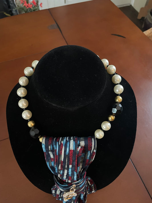 Music Lover’s Necktie Necklace
