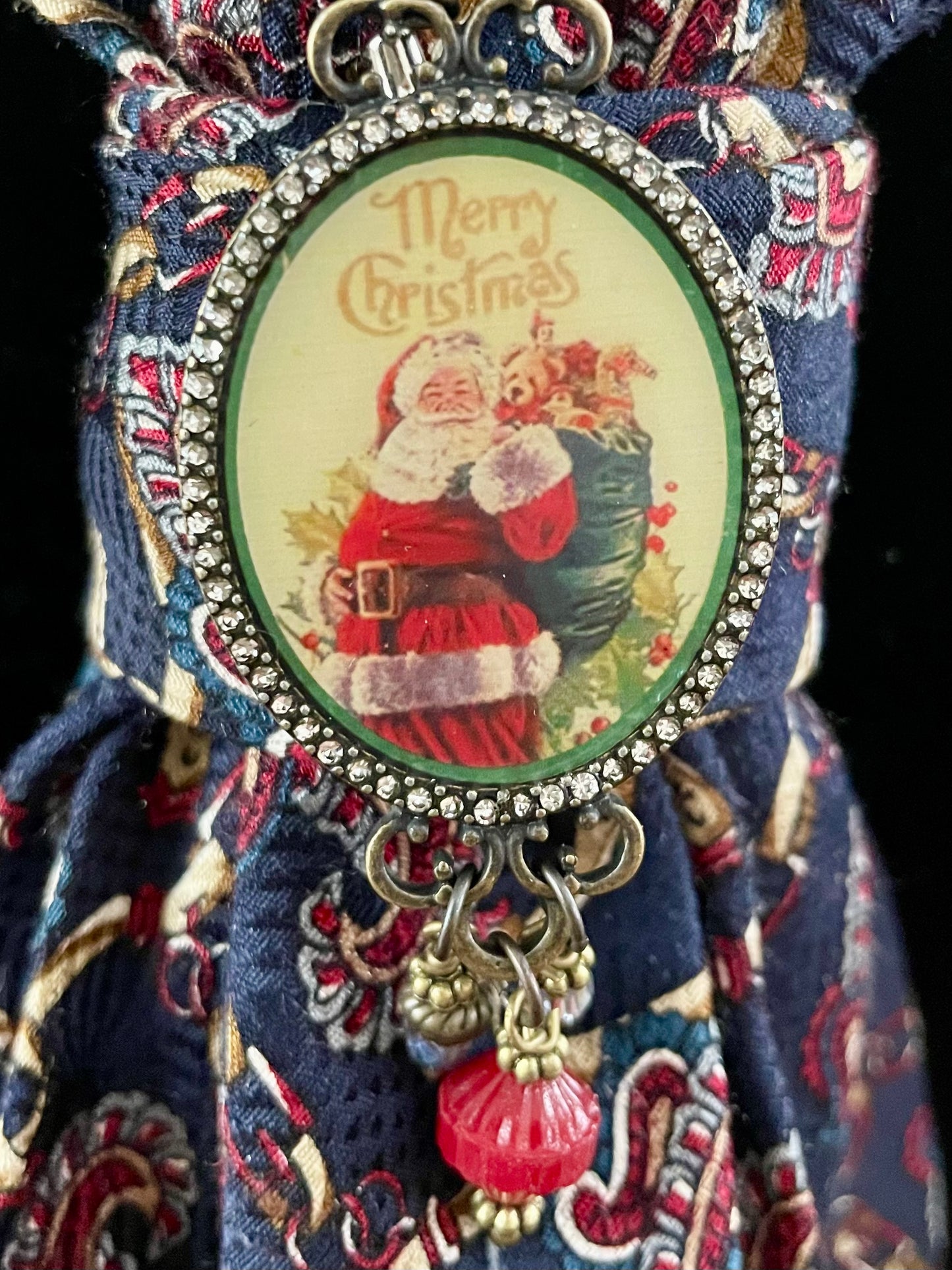 Old-time Holiday Cheer Necktie Necklace
