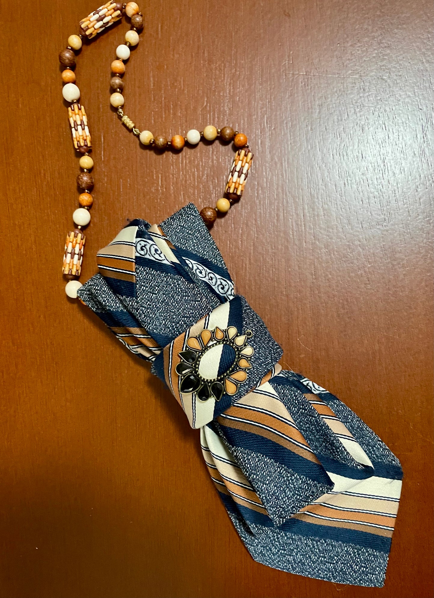 Whoa! Shillito’s!! Necklace Necktie