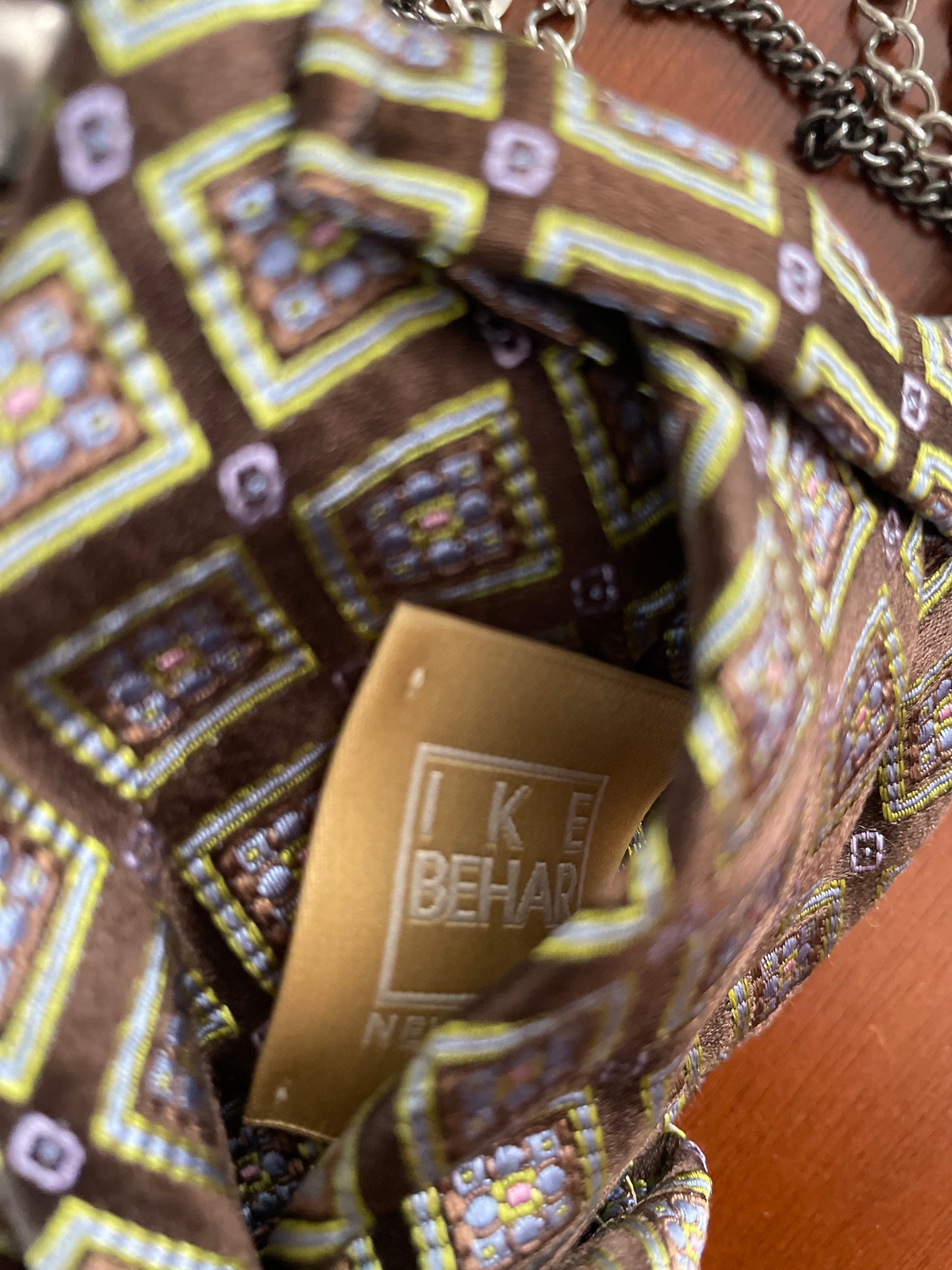 Lucky Horseshoe! Necktie Necklace