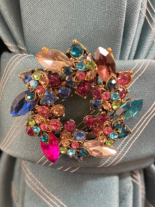 Oscar de la Renta Necktie Necklace