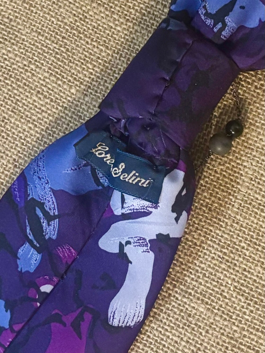 Plum Swirl Snap