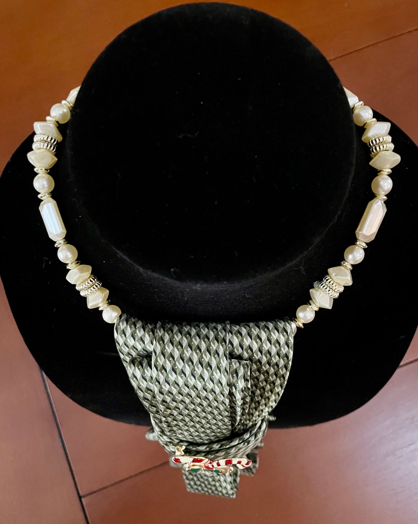 Twisted Peppermint Necktie Necklace