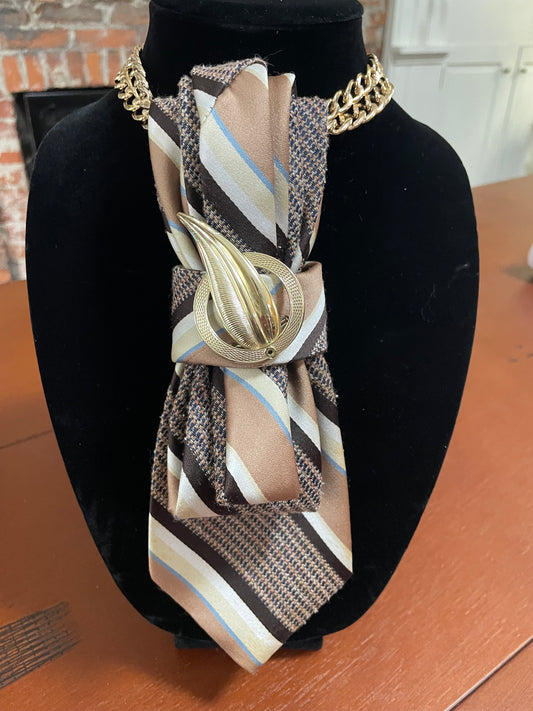 Hello 70’s! Johnny Carson Necktie Necklace