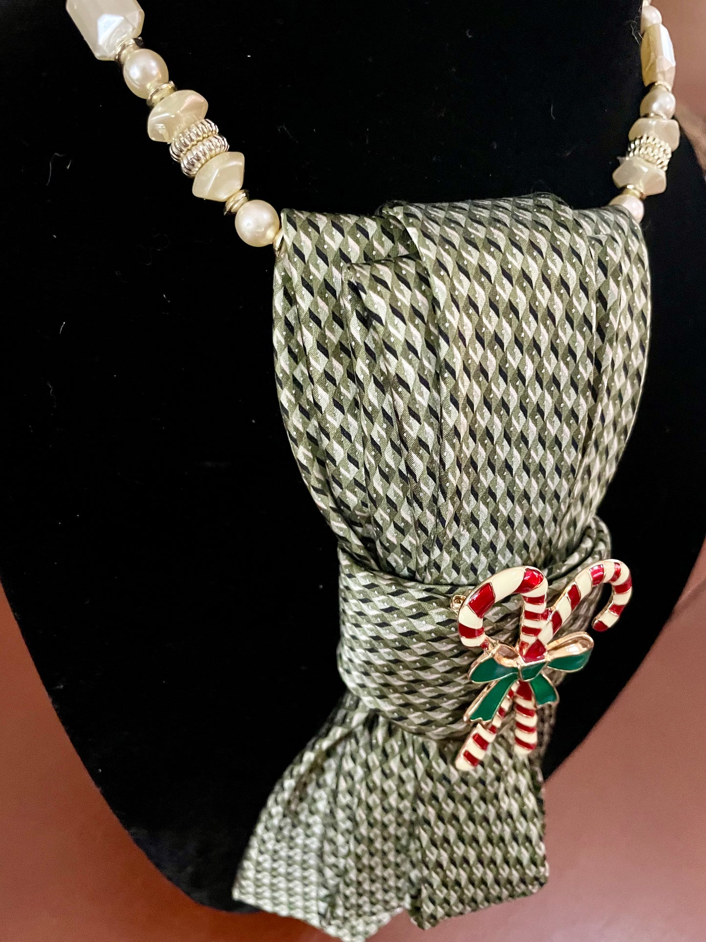 Twisted Peppermint Necktie Necklace