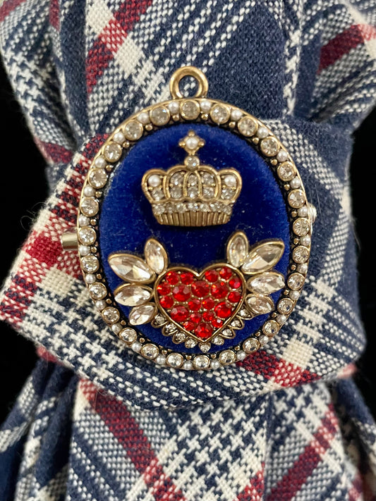 Great Britain Vibe Necktie Necklace