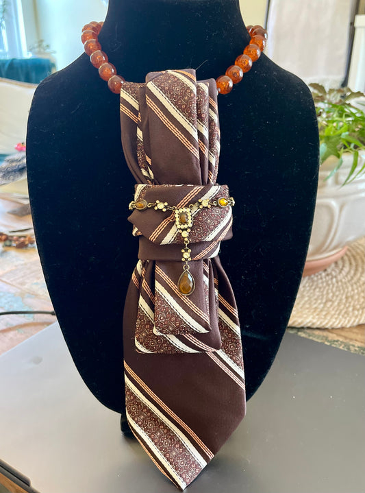 Retro Showstopper Necktie Necklace